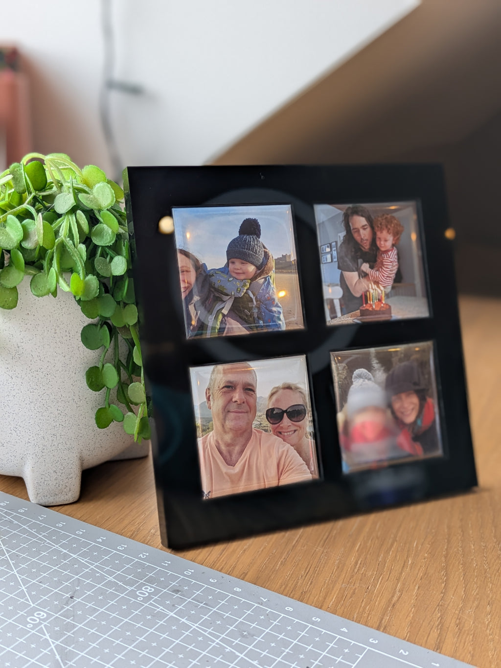 Magnet Photo Frame - Custom Magnet Display In Stock Now!